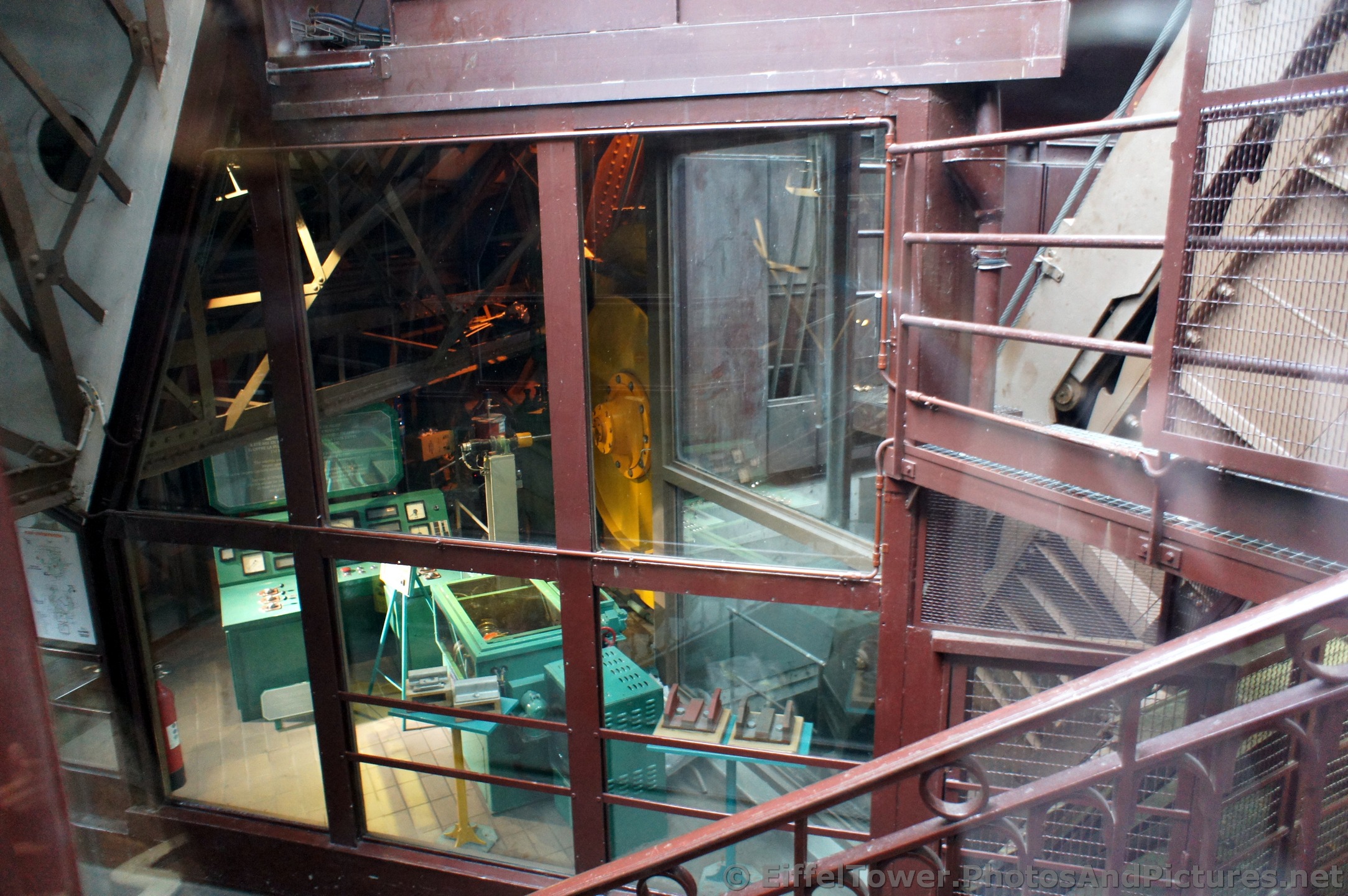 Eiffel Tower Control and Monitoring Room inside the ground level.jpg