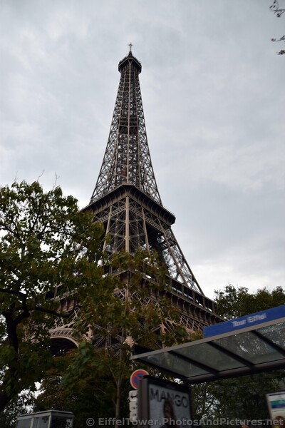 Eiffel Tower seen from the Tour Eiffel bus stop.jpg