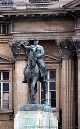 Joseph Joffre Statue at Champ de Mars Ecole Militaire in the background.jpg