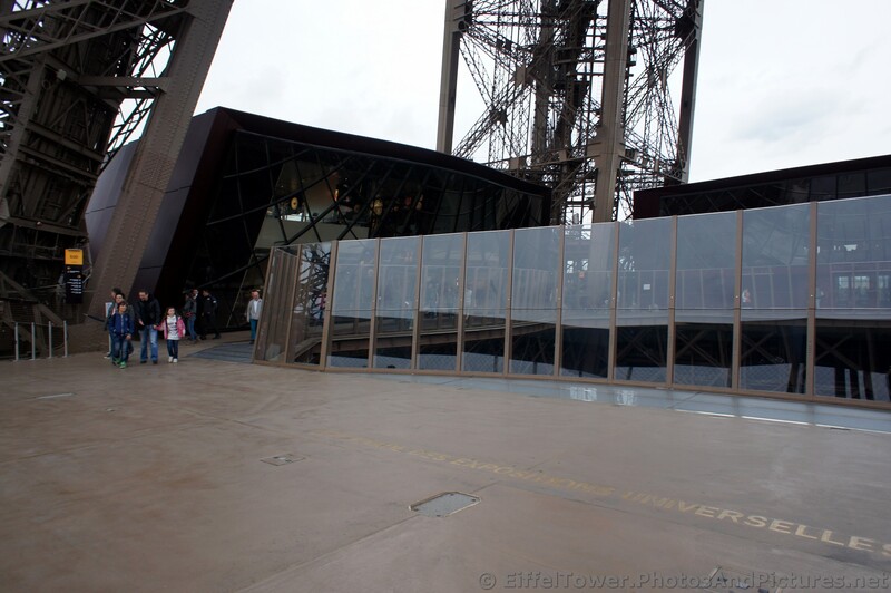Eiffel Tower First Floor.jpg