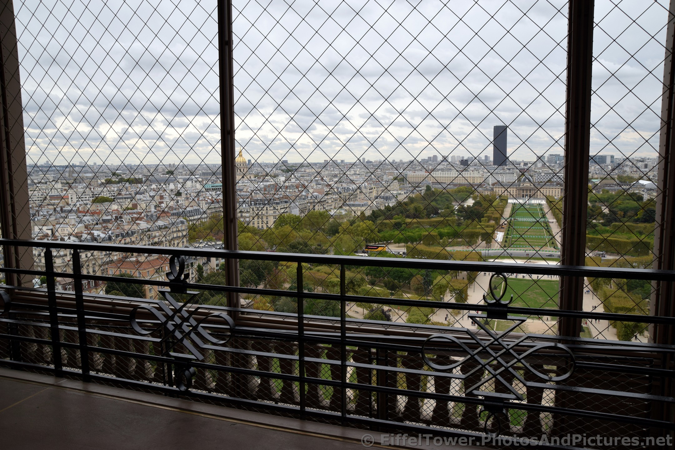 Fence Surrounding Outside of Eiffel Tower First Floor.jpg