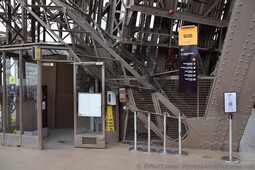 Directions to Eiffel Tower Panorama Area, Restaurant, Studio G Eiffel, Cafeteria, Boutiques & Restrooms.jpg