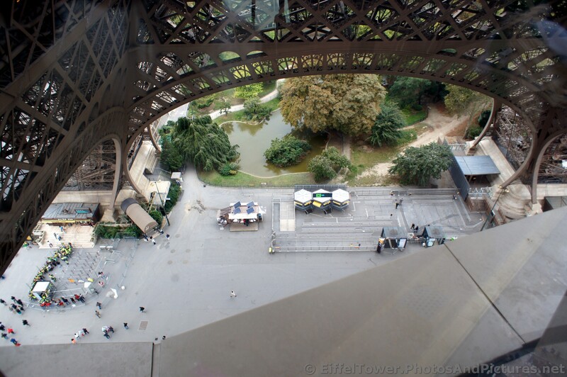 Eiffel Tower Ground Level viewed from First Floor.jpg