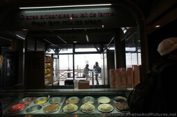 Ice Cream shop at Eiffel Tower Second Level.jpg