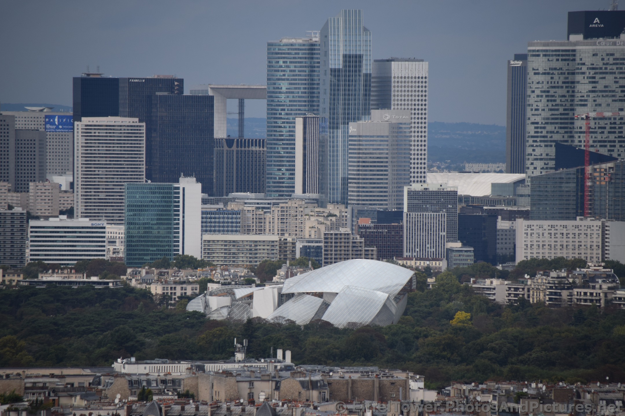 Paris Funky Curved Glass Building is Fondation Louis Vuitton Museum.jpg
