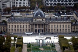 Ecole Militaire and Mur de la Paix seen from Eiffel Tower.jpg